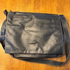 Black Leather Messenger Bag